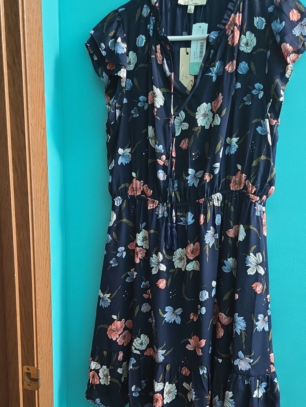 Floral Navy Cap-Sleeve Tiered Dress